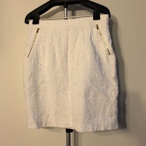 FOREVER21 White Pencil Skirt GORGEOUS 😍